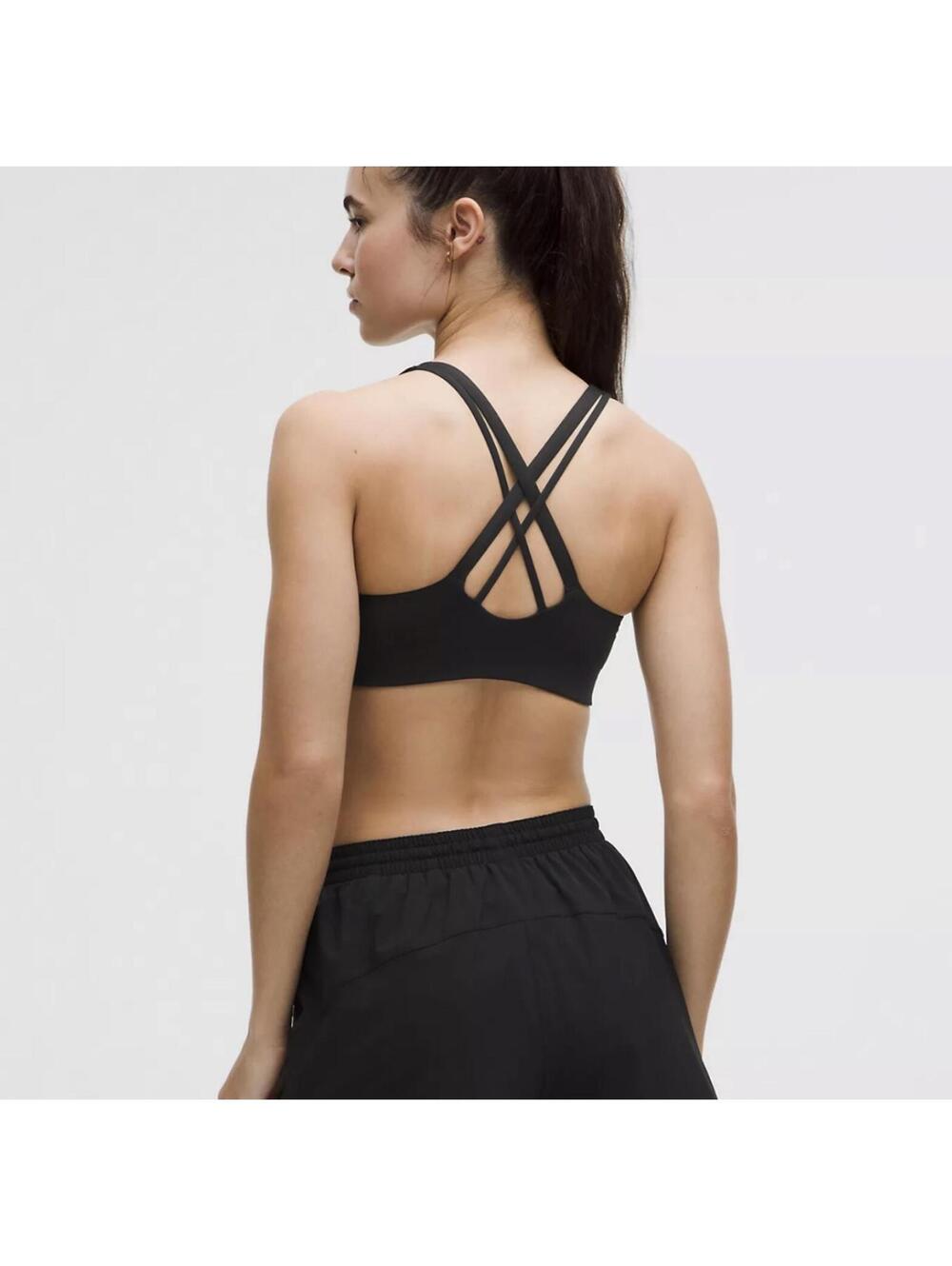 Lululemon Women's Criss-Cross Black Sports Bra Size 6